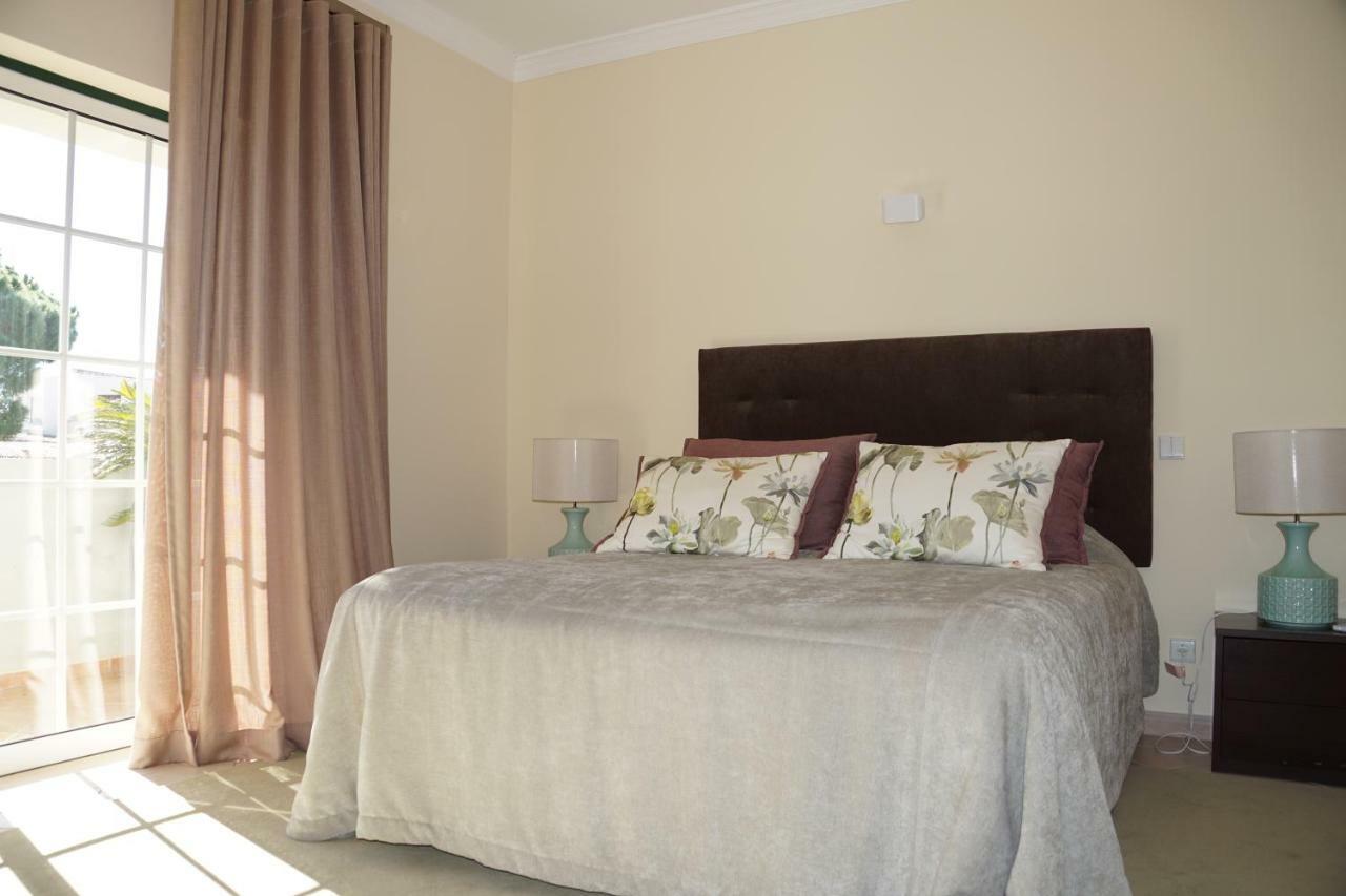 Charming Exceptional Golf Villa In Algarve Фару Экстерьер фото